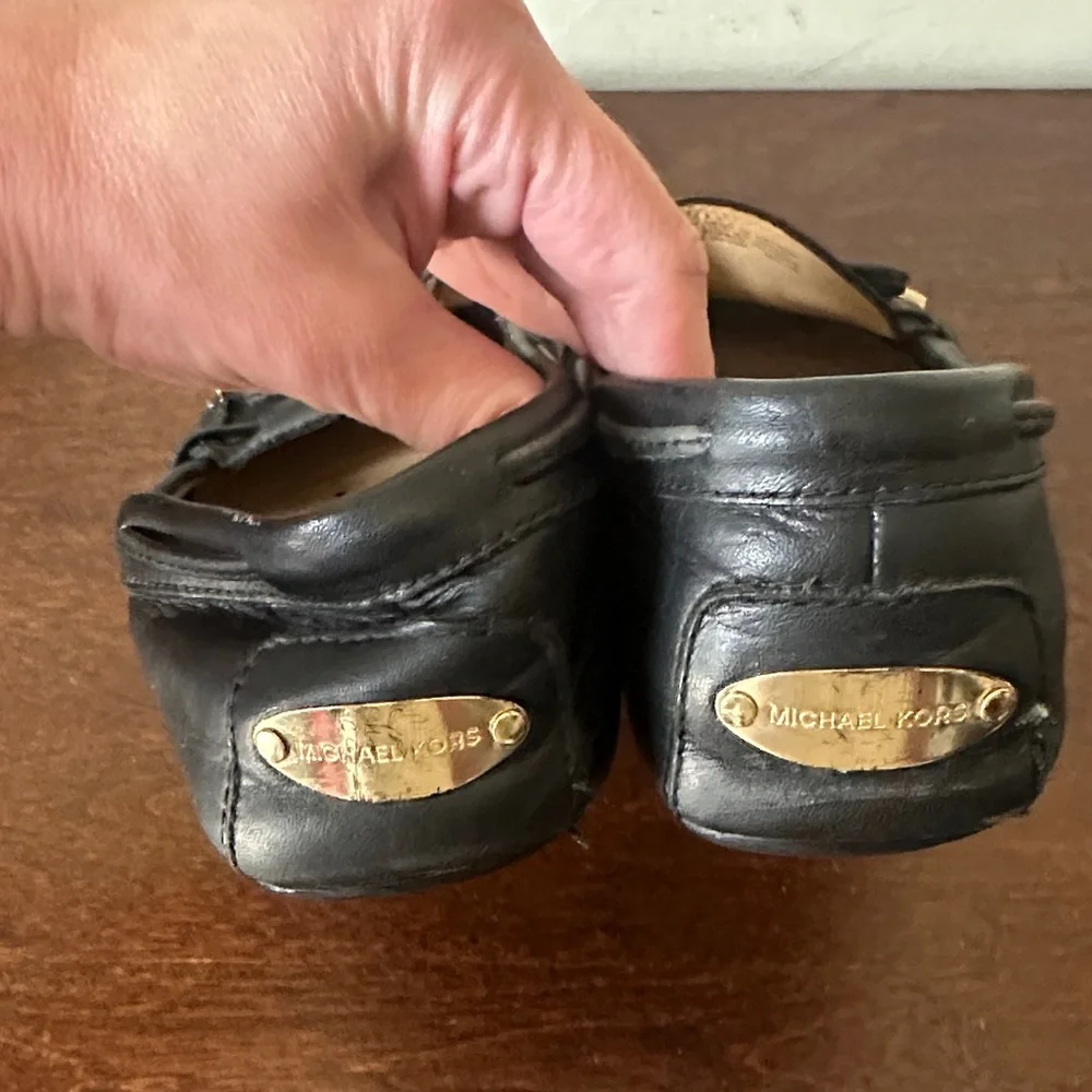 Michael Kors Black Leather Bow Driver Flats US7.5M - Picture 2 of 10